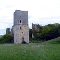 Conférence : le château de Couzages près du lac du Causse, patrimoine en péril