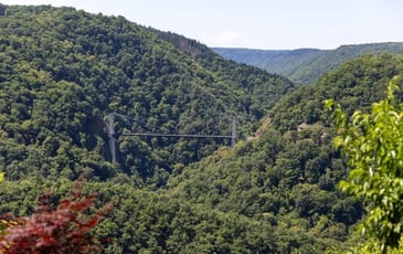 Visites libres ou accompagnées au Jardin de Firmin, Viaduc des Rochers Noirs