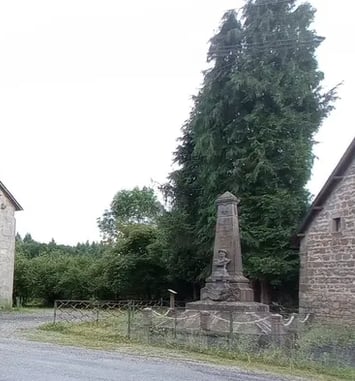 Visite guidée de l'église de Margerides et du Monument aux morts