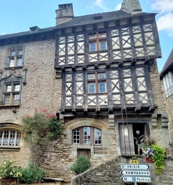 Visite guidée du village et du château de Ségur-le-Château